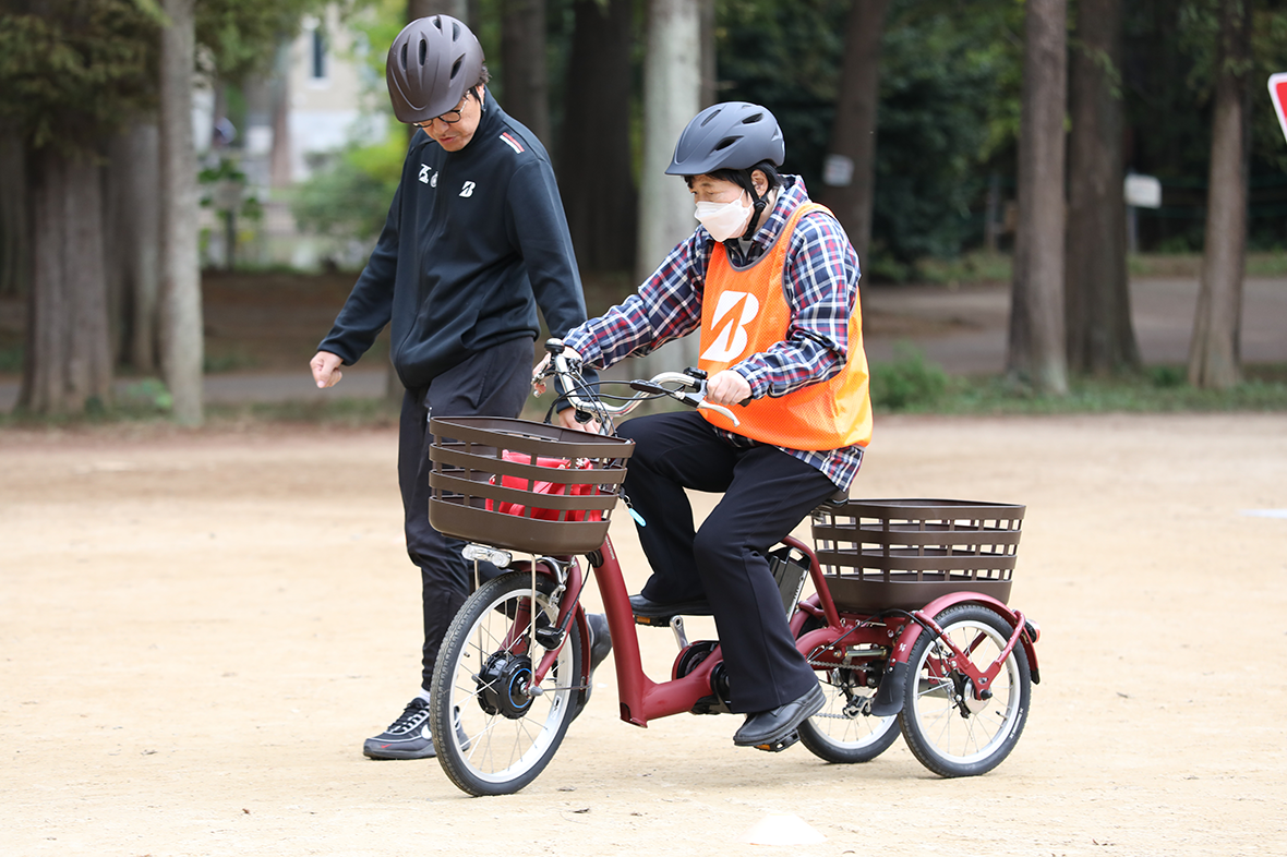 シニア向け 交通安全教室 イメージ画像